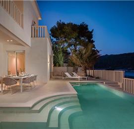 Luxury 4 Bedroom Brac Island Beach Front Villa